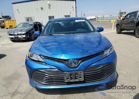 2020 Toyota Camry Le из США, поврежденный, VIN 4T1C31AK5LU012843